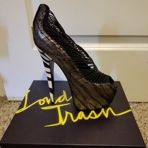 London Trash Black Print Pumps/Heels